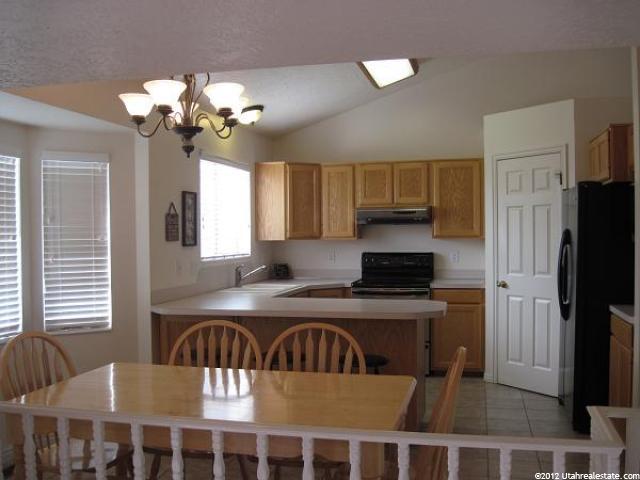681 S Pheasant View Dr E, Layton, UT 84041 — photo 3