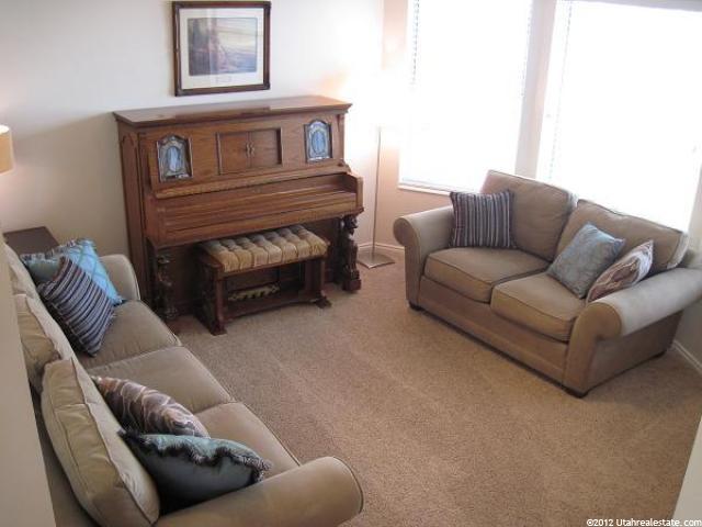 681 S Pheasant View Dr E, Layton, UT 84041 — photo 5