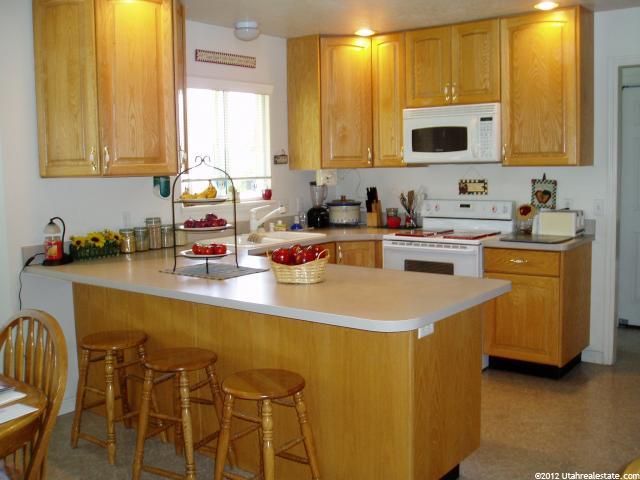 409 W 325 S, Layton, UT 84041 — photo 7