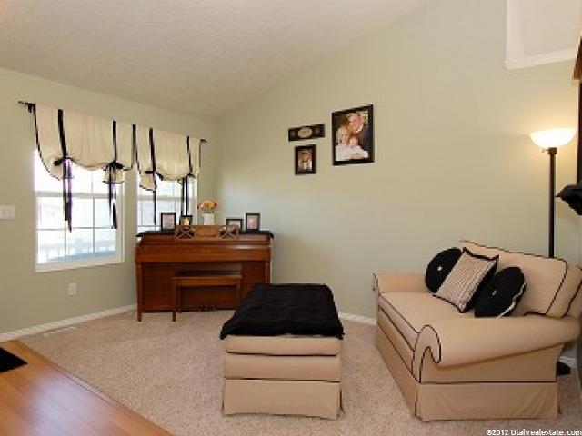4634 S 3025 W, Roy, UT 84067 — photo 5