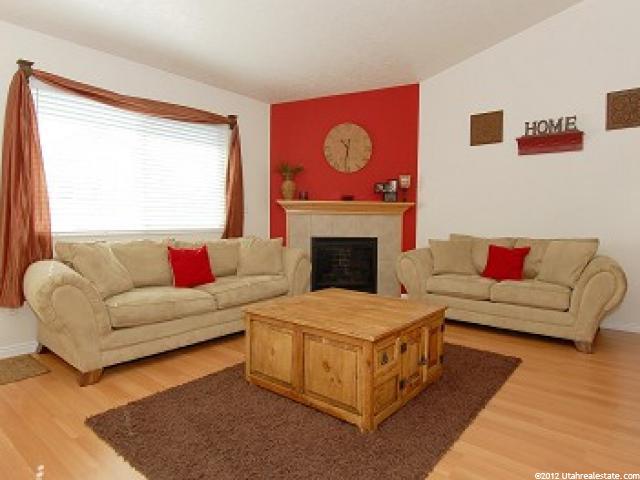 4634 S 3025 W, Roy, UT 84067 — photo 6