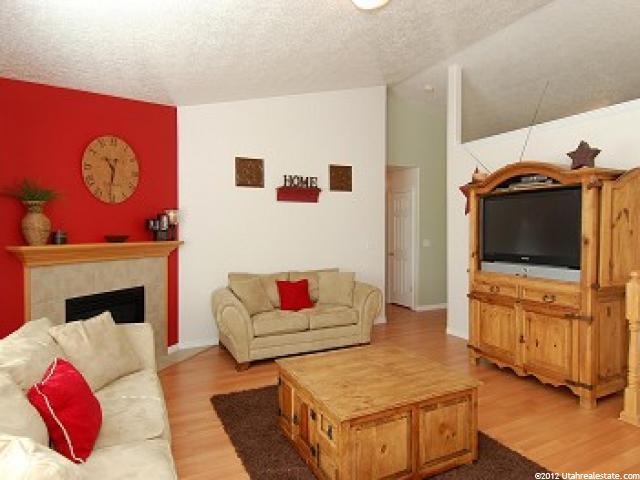4634 S 3025 W, Roy, UT 84067 — photo 7