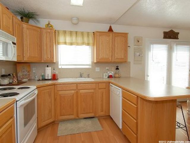 4634 S 3025 W, Roy, UT 84067 — photo 8