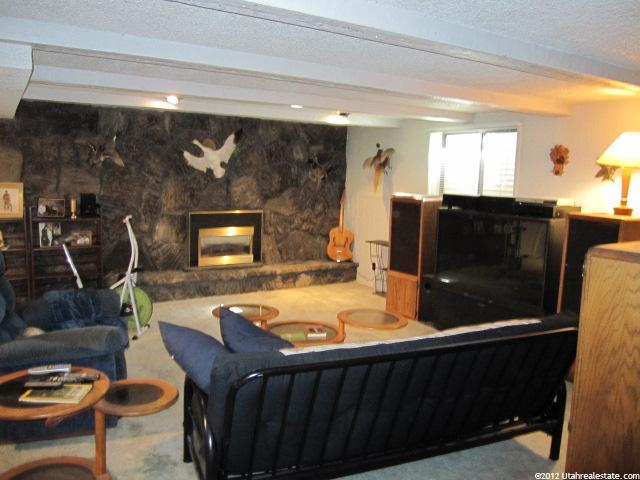 390 W 400 N, Hyrum, UT 84319 — photo 12
