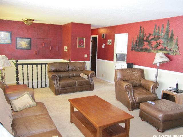 390 W 400 N, Hyrum, UT 84319 — photo 8