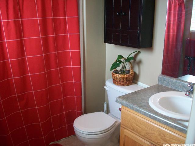 2387 S 225 E, Clearfield, UT 84015 — photo 7