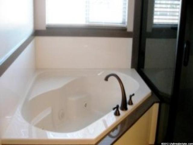 5881 W 5200 S, Hooper, UT 84315 — photo 8