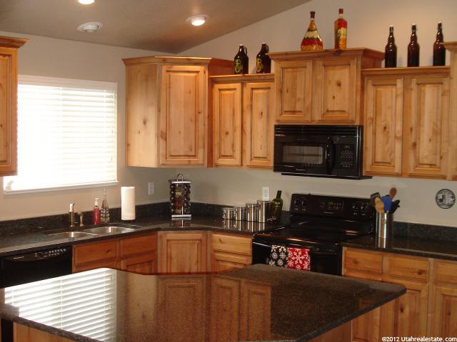 154 N 875 W, Clearfield, UT 84015 — photo 9