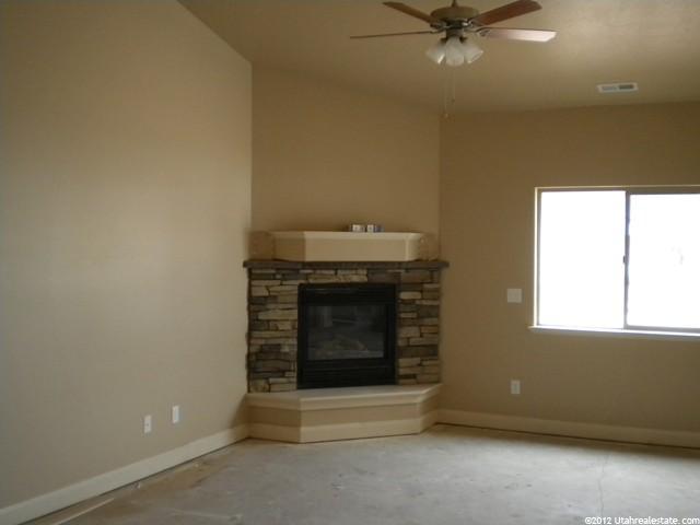 2974 W 6000 S, Roy, UT 84067 — photo 2