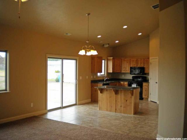 2974 W 6000 S, Roy, UT 84067 — photo 3