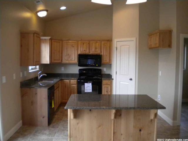 2974 W 6000 S, Roy, UT 84067 — photo 4