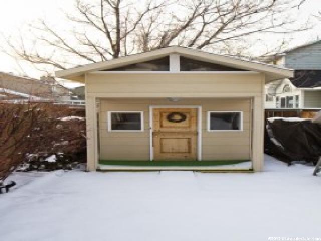 2134 E New Horizon Dr, Sandy, UT 84093 — photo 2