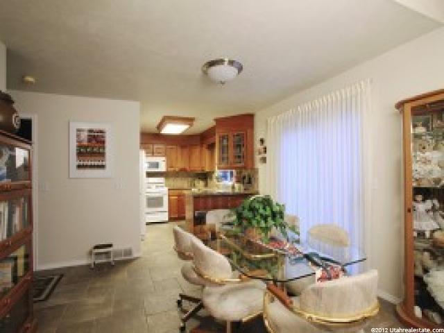 2134 E New Horizon Dr, Sandy, UT 84093 — photo 4
