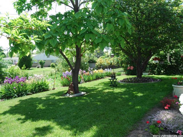 1431 N Marilyn Dr W, Layton, UT 84041 — photo 2