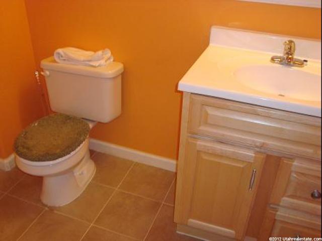 1465 N 2325 W, Layton, UT 84041 — photo 7