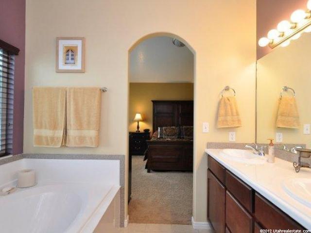 3853 W 6050 S, Roy, UT 84067 — photo 8