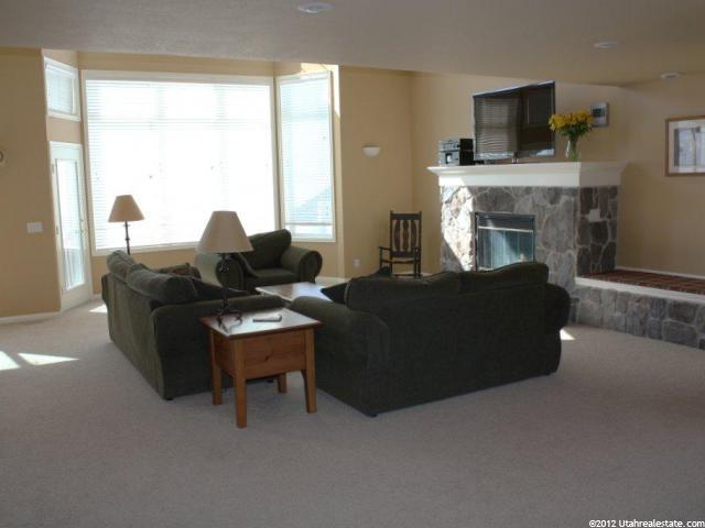 2887 N Viewcrest Cir, North Logan, UT 84341 — photo 2