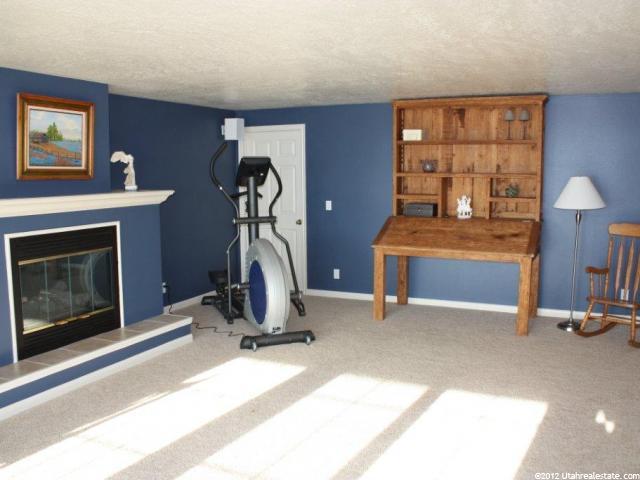 2887 N Viewcrest Cir, North Logan, UT 84341 — photo 8