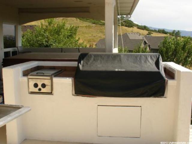 948 S Mountain Side Dr E, Farmington, UT 84025 — photo 9