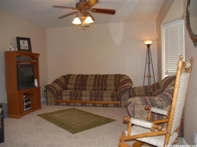 275 S 200 E, Centerfield, UT 84622 — photo 12
