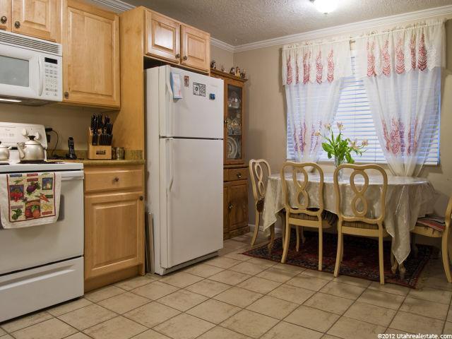 3979 S Vernon Cir E #B, Holladay, UT 84124 — photo 3