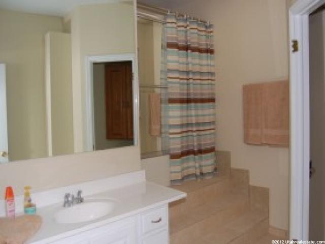 1605 E 2250 N, Layton, UT 84040 — photo 5