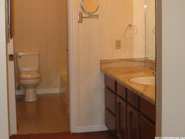 525 E 7253 S #11, Midvale, UT 84047 — photo 6