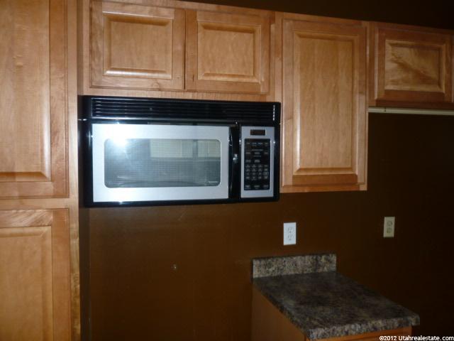 740 E Sandy Dunes Cir, Sandy, UT 84094 — photo 4