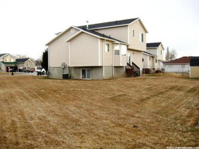 2399 N 1160 W, Clinton, UT 84015 — photo 12