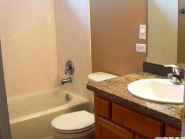 2399 N 1160 W, Clinton, UT 84015 — photo 9