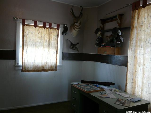 285 N 200 E, Fairview, UT 84629 — photo 8