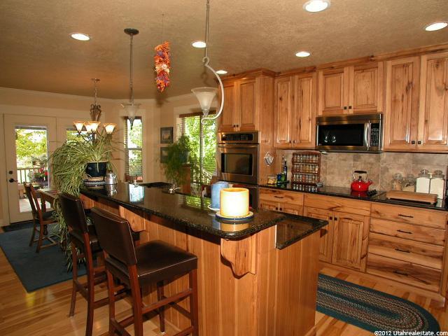 454 Hawthorne Dr, River Heights, UT 84321 — photo 12