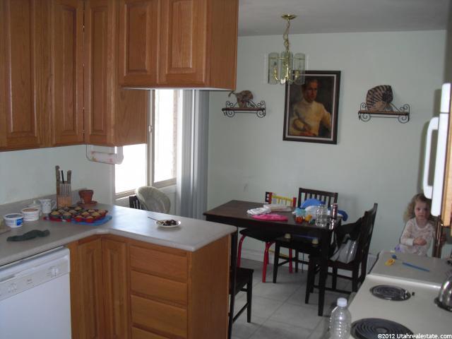 760 E 350 S, Clearfield, UT 84015 — photo 3