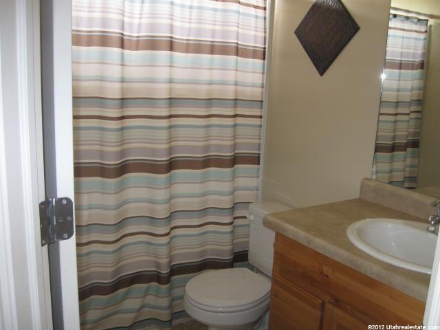2126 S 1730 W, Syracuse, UT 84075 — photo 8