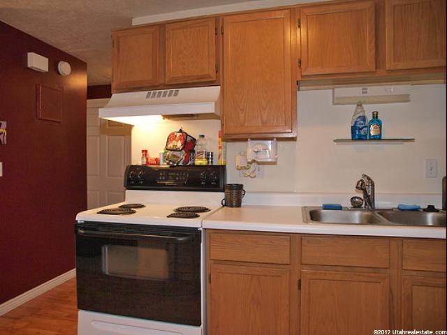 265 E 8880 S #5, Sandy, UT 84070 — photo 2