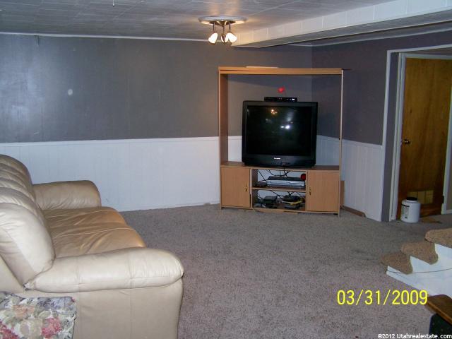 225 E 600 N, Tremonton, UT 84337 — photo 5