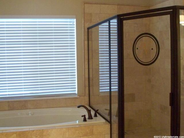 679 S 380 E, Hyde Park, UT 84318 — photo 11