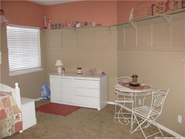 679 S 380 E, Hyde Park, UT 84318 — photo 6