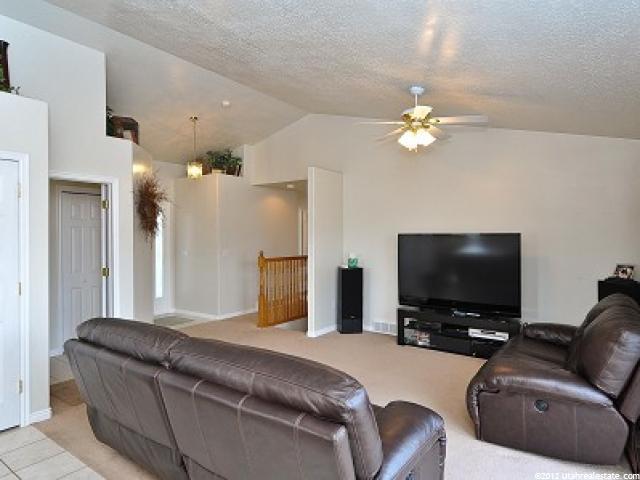 2316 N 2350 W, Clinton, UT 84015 — photo 2
