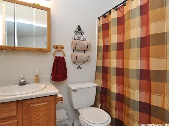 2316 N 2350 W, Clinton, UT 84015 — photo 6