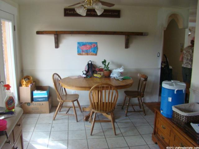 963 Stowe Dr, Ogden, UT 84404 — photo 3