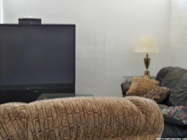 4094 S 2300 E, Holladay, UT 84124 — photo 6