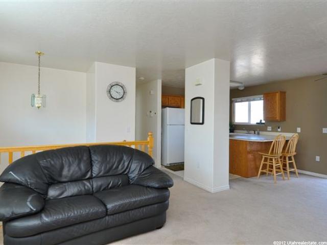 138 W Oaks Dr S, Ogden, UT 84404 — photo 5