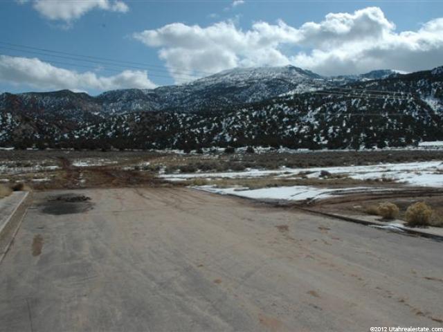 75 E 1150 S, Cedar City, UT 84720 — photo 2