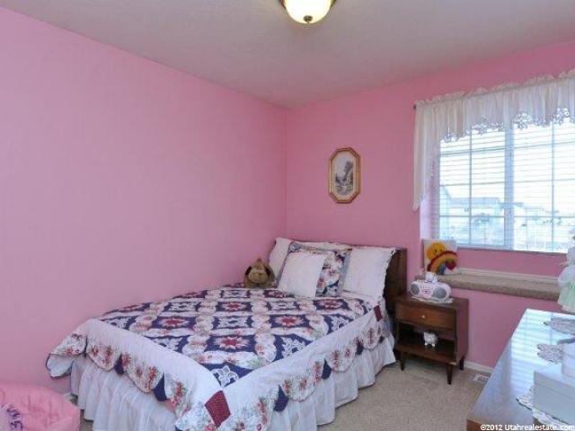 2103 W 2075 N, Clinton, UT 84015 — photo 3
