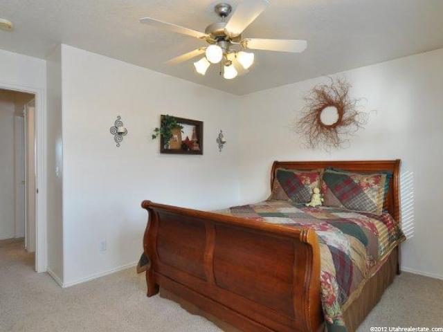 2103 W 2075 N, Clinton, UT 84015 — photo 4