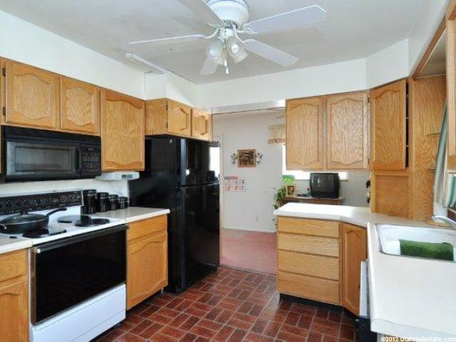 5116 S 1225 W, Riverdale, UT 84405 — photo 6