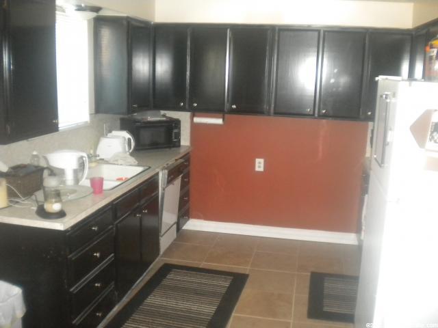 1045 E Claremont Dr S, Bountiful, UT 84010 — photo 3