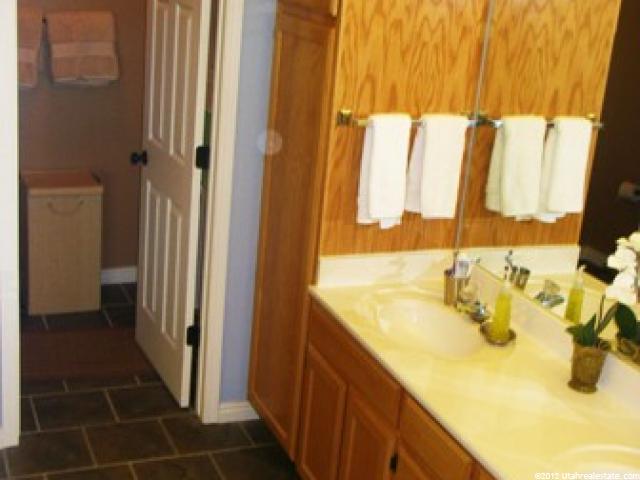 490 E 700 S #C36, Clearfield, UT 84015 — photo 8