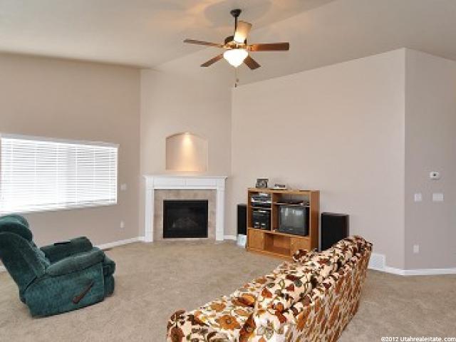 5679 S 3150 W, Roy, UT 84067 — photo 2